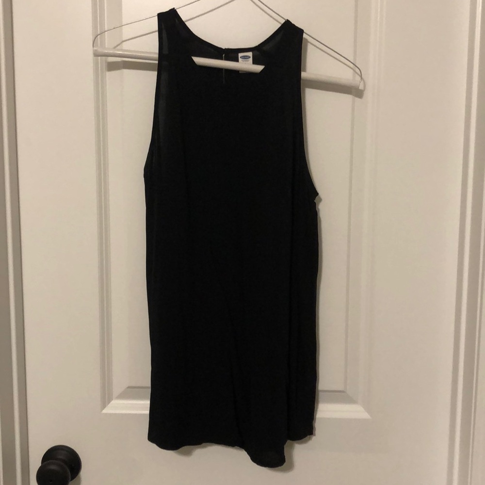 Old Navy Sleeveless Blouse with keyhole back Sz S